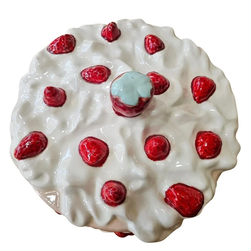 Vintage Strawberry Shortcake Ceramic Cake Dome Cake Stand Lid Decor Country